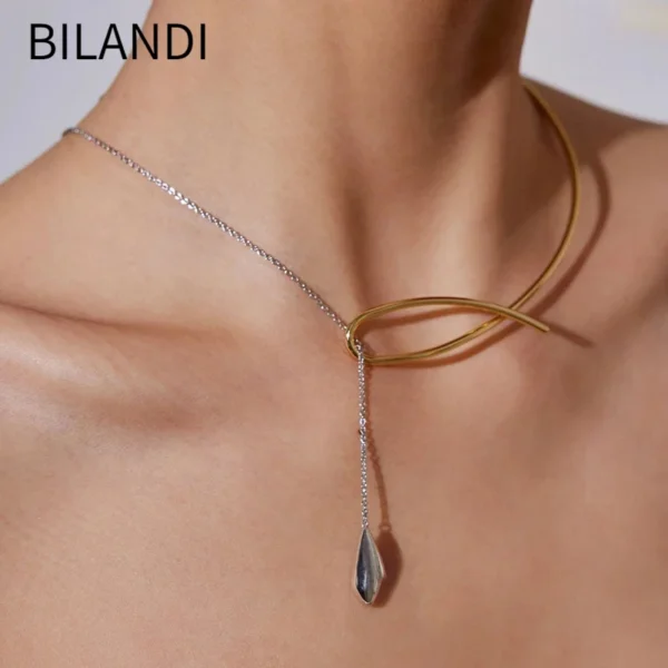 LuxeGeo™ Geometric Pendant Necklace – Bold Elegance for Every Occasion