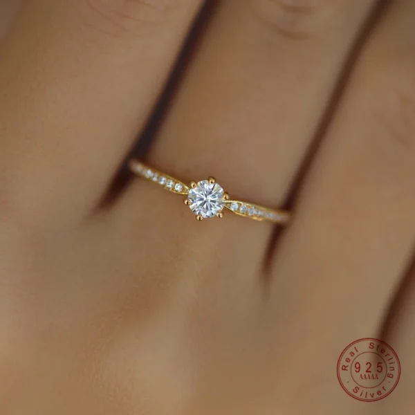 LustreVow™ – 925 Sterling Silver Zircon Engagement Ring