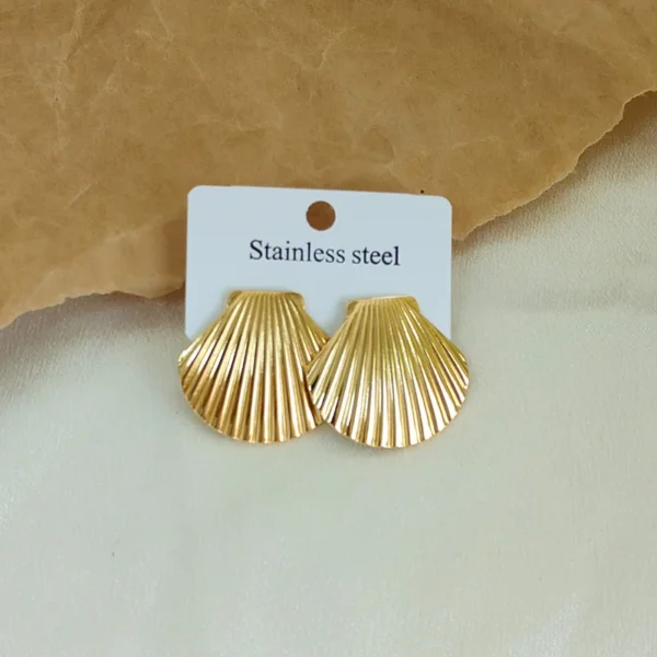Aurora Luxe™ – Timeless Stainless Steel Stud Earrings - Image 4