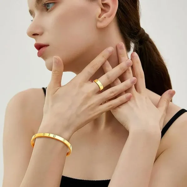 Aureum Cuff™ – Timeless Gold-Tone Stainless Steel Bangle - Image 4