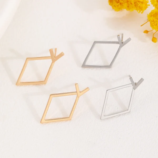 Aurora Clip™ – Chic & Versatile Geometric Clip-On Earrings - Image 3